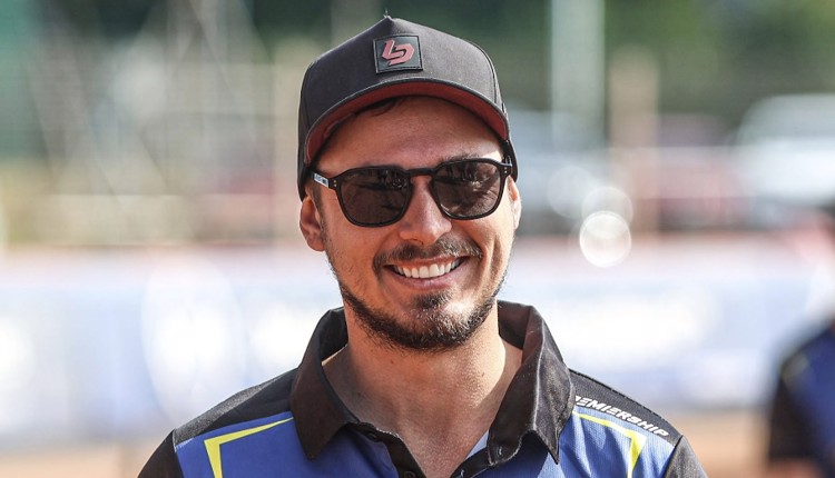 Image for NICK’S A STEAL! 