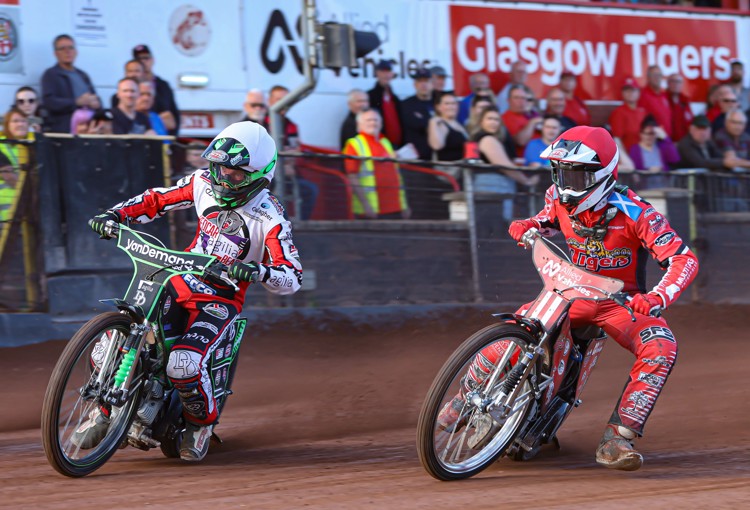 Image for STREAM PREVIEW: POOLE V REDCAR