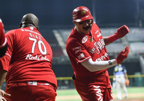 Diablos Rojos del Mexico - The Locker Room of Downey