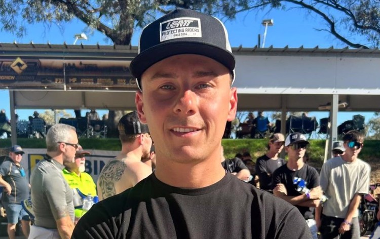 Image for BATTYE FOR BANDITS 